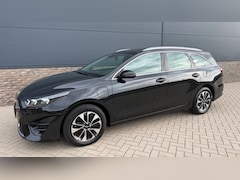 Kia Cee'd Sportswagon - Ceed 1.6 GDI PHEV DynamicLine Fabrieksgarantie / Zeer Zuinig