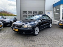 Volvo S60 - 2.4 NAP/lmv/airco