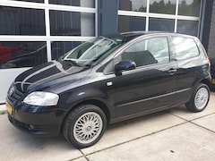 Volkswagen Fox - 1.2 Trendline AIRCO