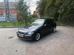 BMW 3-serie Touring - 330i Dynamic Executive