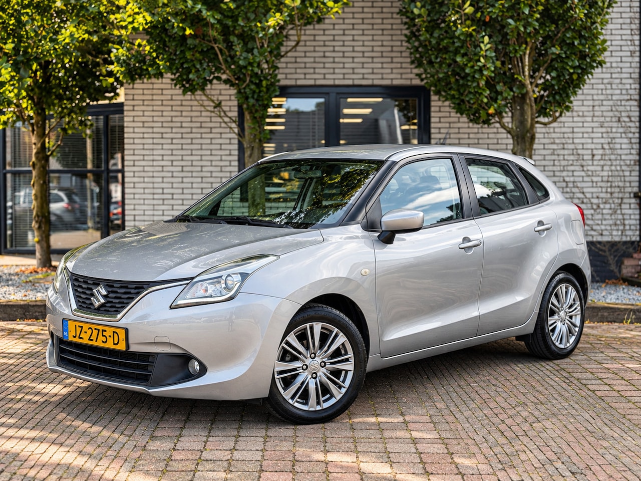 Suzuki Baleno - 1.2 Exclusive Xenon|Bluetooth Tel/Audio|LED Dagrijverlichting|APK 12-2026 - AutoWereld.nl