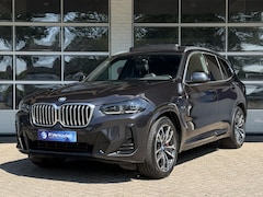 BMW X3 - xDrive30e M SPORT | SPORTREMMEN ROOD | PANORAMA | TREKHAAK | ADAPTIEF ONDERSTEL | CAMERA |