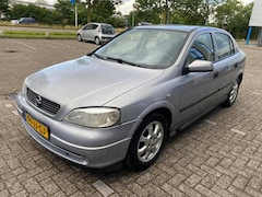 Opel Astra - 1 JAAR APK/AIRCO/NAP/elekt ramen/meeneemprijs