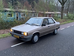 Renault 9 - R 9 Broadway 1.2 BENZINE BJ 1986
