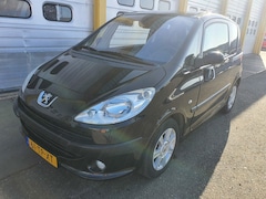 Peugeot 1007 - 1.6-16V Sesam Gentry 3-deurs Airco Bj.:2007 NAP