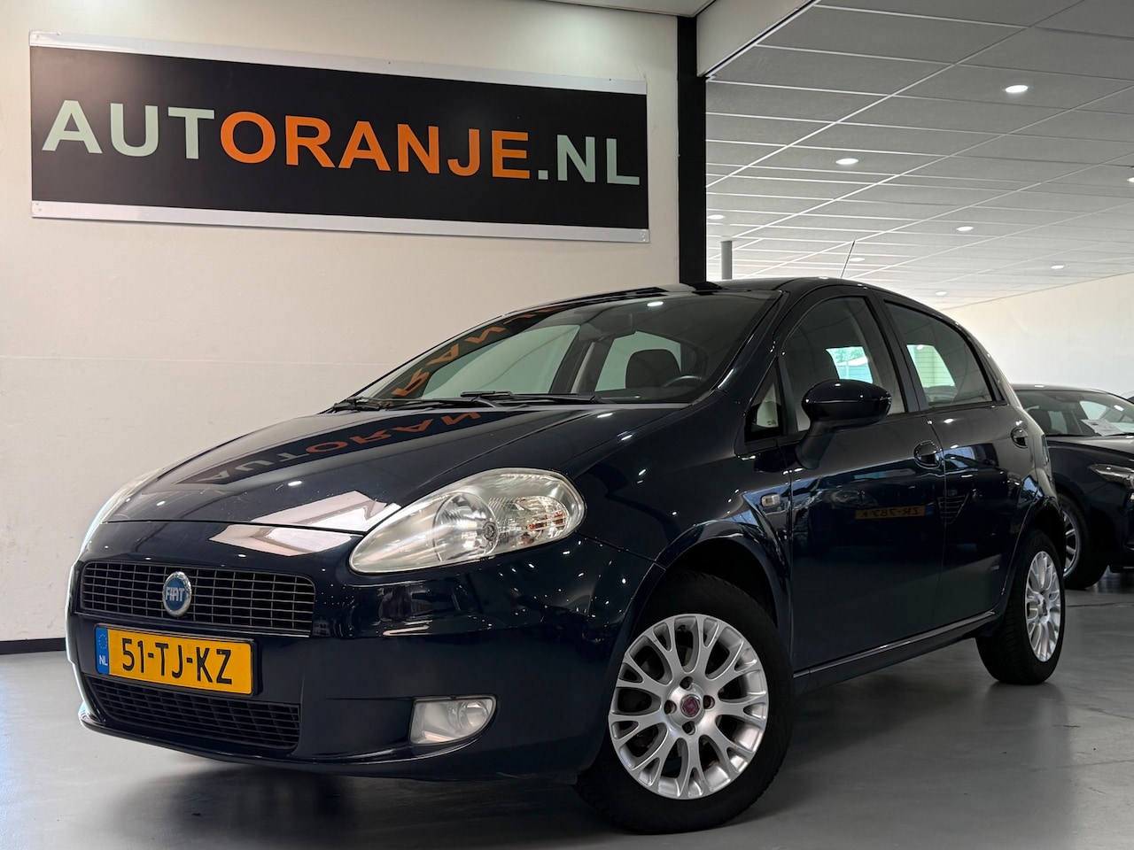 Fiat Grande Punto - 1.4 Edizione Blue & Me-Airco-Nieuwe APK bij Afleveren: - AutoWereld.nl