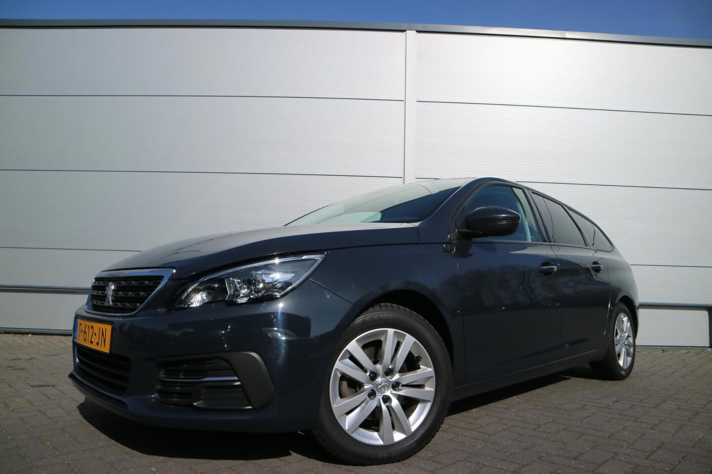 Peugeot 308 SW - 1.2 PureTech Business (130pk) Automaat | Cruise - AutoWereld.nl