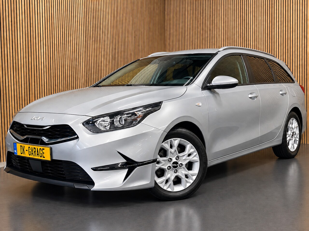 Kia Cee'd Sportswagon - Ceed 1.0 T-GDi DynamicLine|APPLE CARPLAY+ANDROID AUTO|STOEL+STUURVERW|CAMERA|CRUISE+CLIMAT - AutoWereld.nl