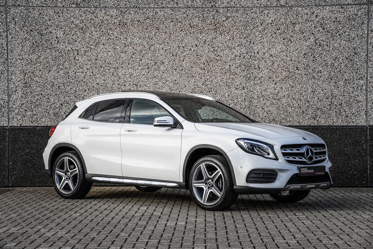 Mercedes-Benz GLA-Klasse - 200 Premium Plus AMG Line - AutoWereld.nl