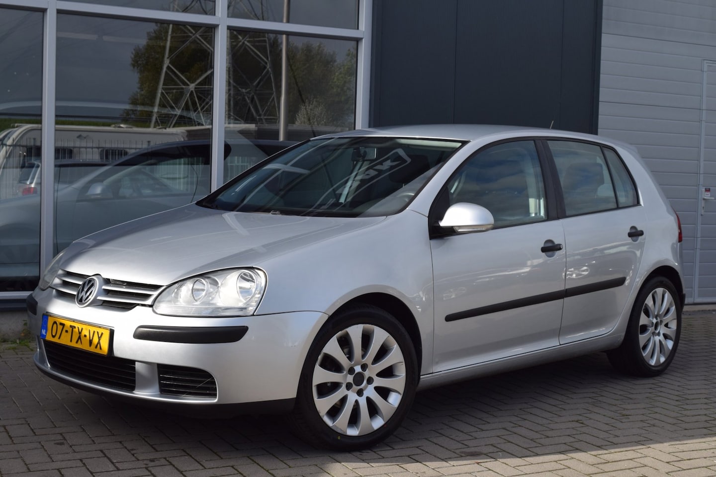 Volkswagen Golf - 1.6 Turijn | Airco | APK 10-2027 - AutoWereld.nl