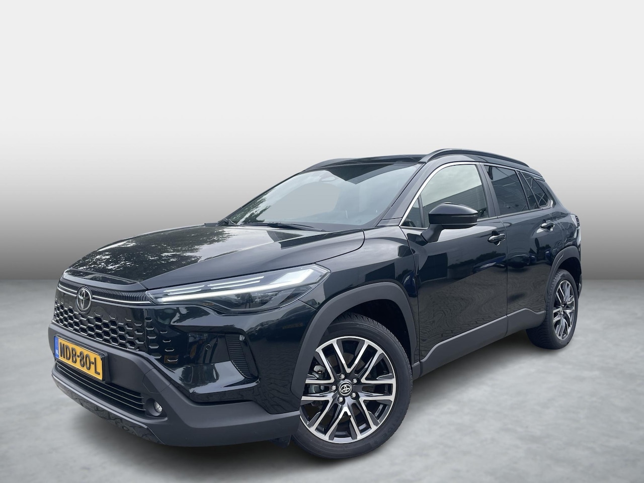 Toyota Corolla Cross - Hybrid 140 Dynamic All seasonbanden - AutoWereld.nl