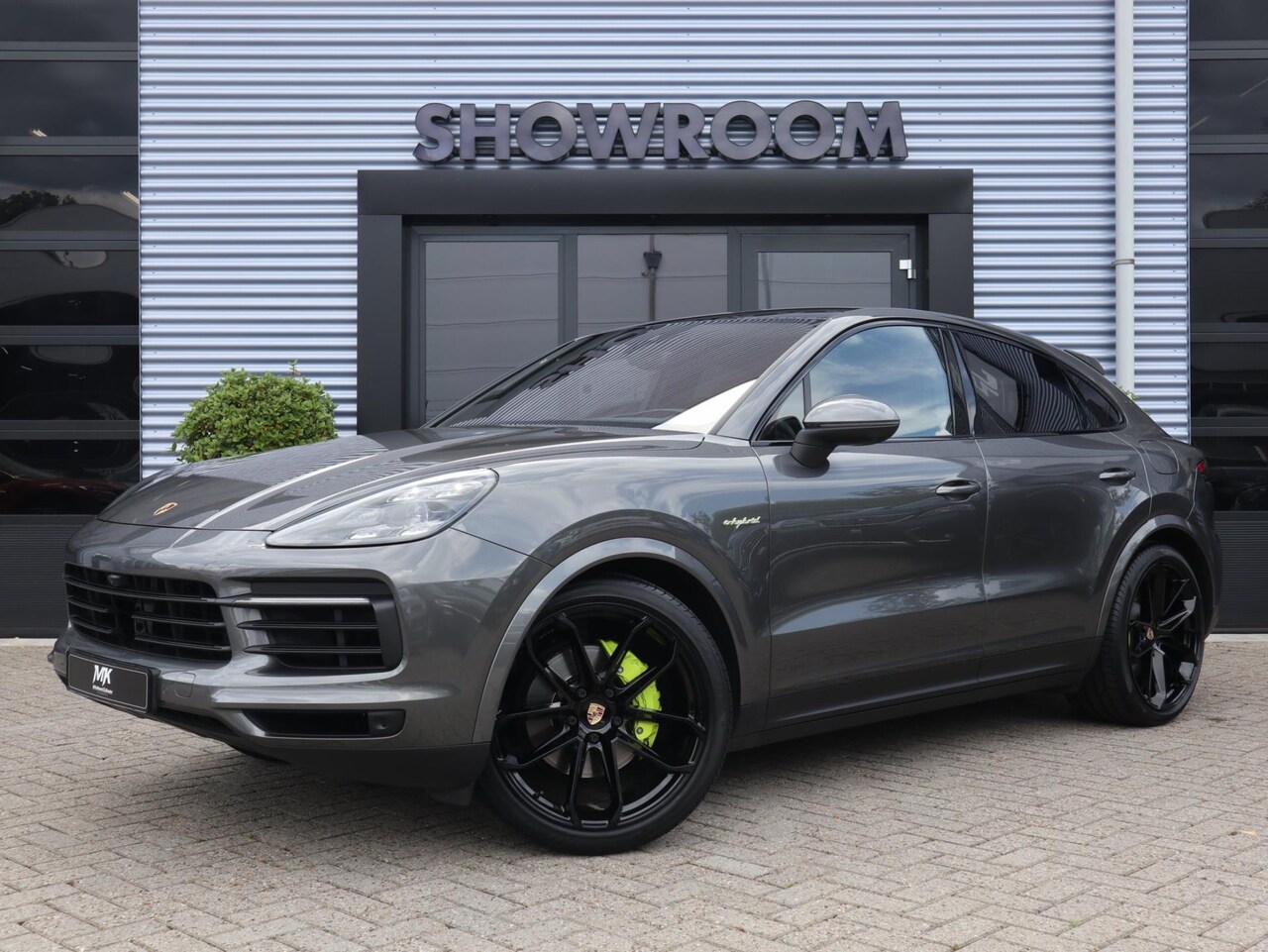 Porsche Cayenne Coupé - 3.0 E-Hybrid Bose, Luchtvering, 22 Inch - AutoWereld.nl
