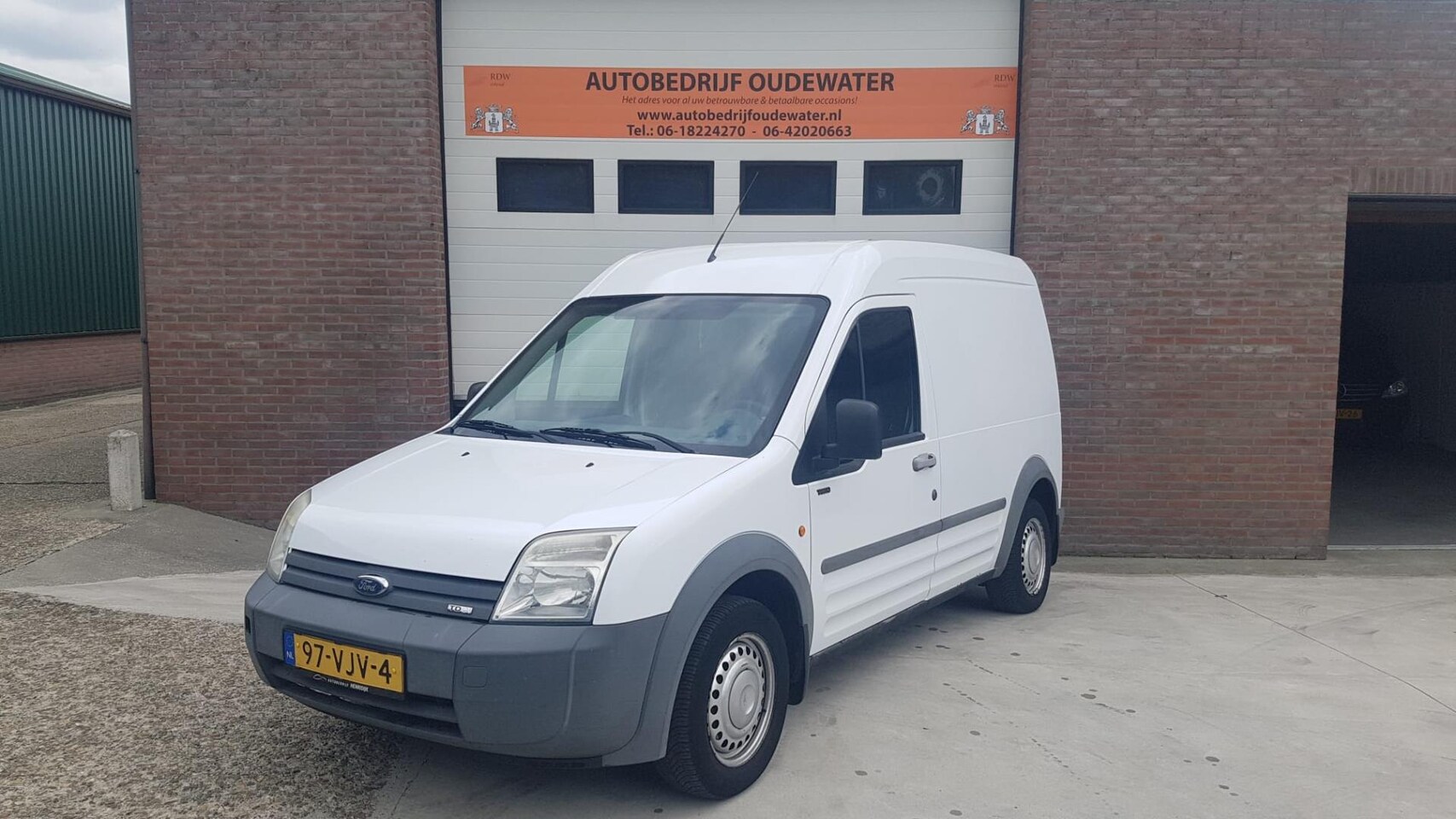 Ford Transit Connect - T230L 1.8 TDCi Marge/Youngtimer! - AutoWereld.nl