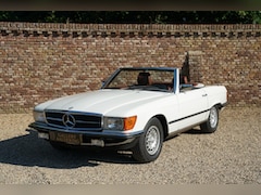 Mercedes-Benz SL-klasse Cabrio - 380 "41.000 kms" Delivered new in Germany, Just 41000 kilometers in 43 years, Livery in "C