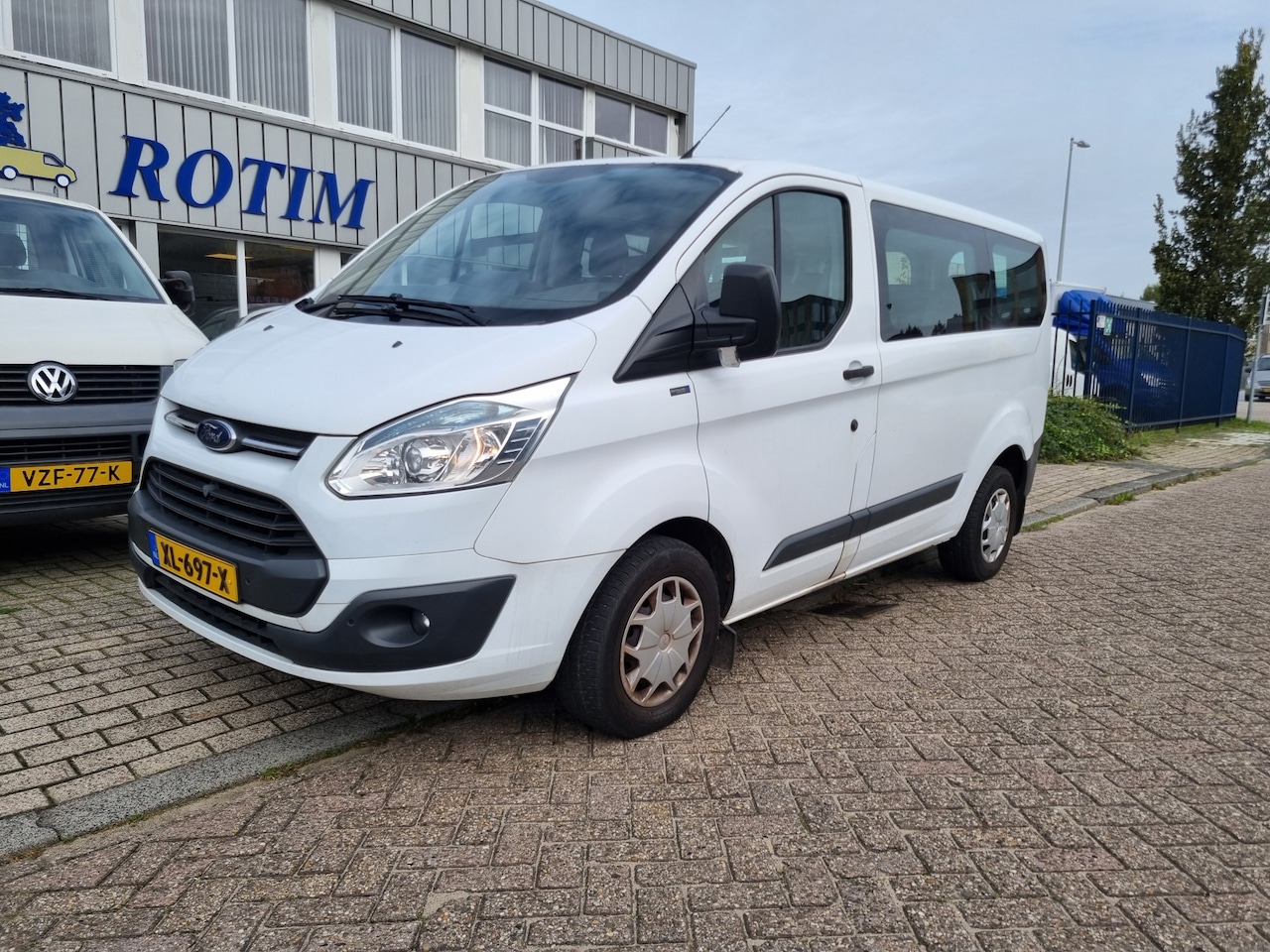 Ford Transit Custom - 300 2.2 TDCI L1H1 Trend 9 PERSONENBUS EX BTW - AutoWereld.nl