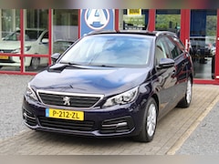 Peugeot 308 - 1.2 PureTech Allure 130 PK AUTOMAAT NAVI apk tot 01-2027 v.a. 169.- p/m