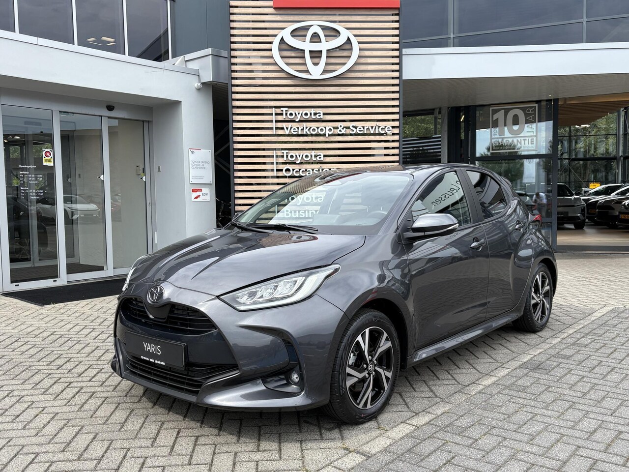 Toyota Yaris - 1.5 Hybrid 115 Dynamic STOEL/STUURVERW LM-VELGEN AD-CRUISE APPLE/ANDROID CAMERA DAB+ - AutoWereld.nl