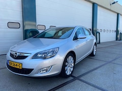 Opel Astra - 1.7 CDTi S/S Cosmo