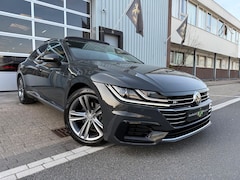 Volkswagen Arteon - 2.0 TSI R-Line LED/PDC/CAM/LMV18/NAVI/LEER