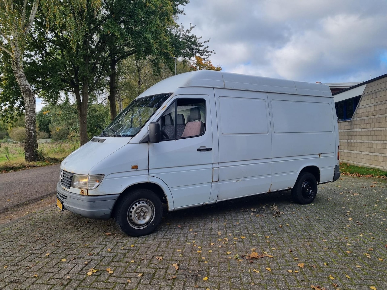 Mercedes-Benz Sprinter - 10X STOCK 208D 312D TEL0031613896819 MANUEEL - AutoWereld.nl