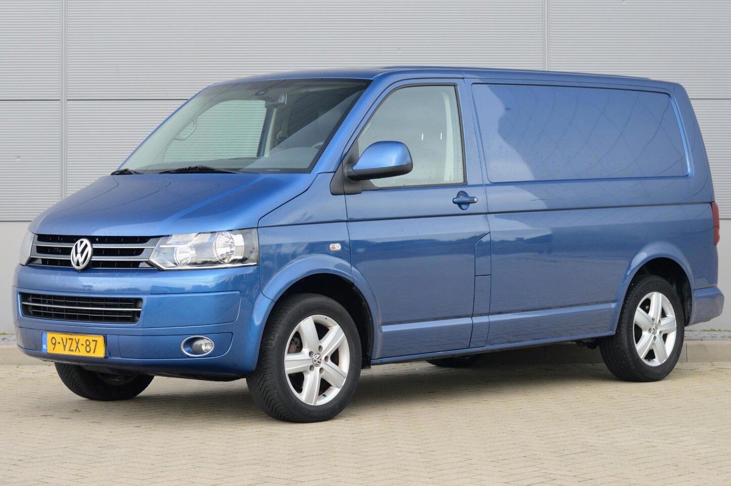 Volkswagen Transporter - 2.0 TDI L1H1 65 Edition DSG Aut. 180PK - AutoWereld.nl