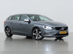 Volvo V60 - T4 Business Sport R-Design | Trekhaak | Stoelverwarming | Navigatie | Cruise Control | 18