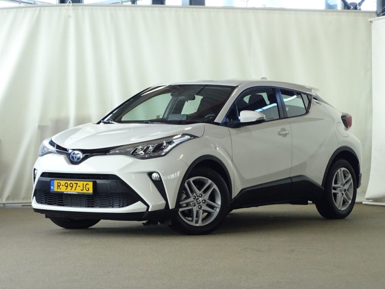 Toyota C-HR - 1.8 Hybrid 122pk CVT Active | Apple CarPlay | Android Auto | Ada - AutoWereld.nl
