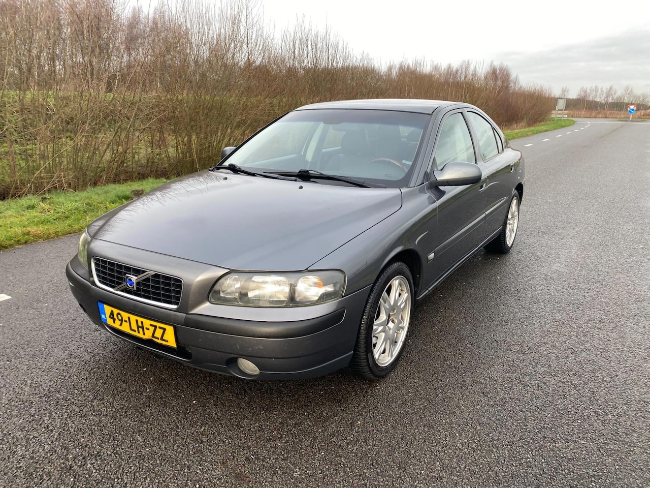 Volvo S60 - 2.4 D5 Edition 2.4 D5 Edition , Nieuwe apk,Inruil mogelijk! - AutoWereld.nl