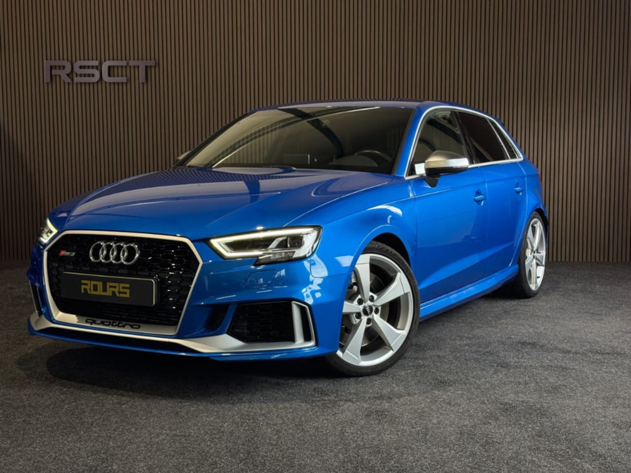 Audi A3 Sportback - 2.5 TFSI RS 3 quattro | B&O | Lederen RS3-bekleding | Stoelverwarming | S-tronic | 400 pk - AutoWereld.nl