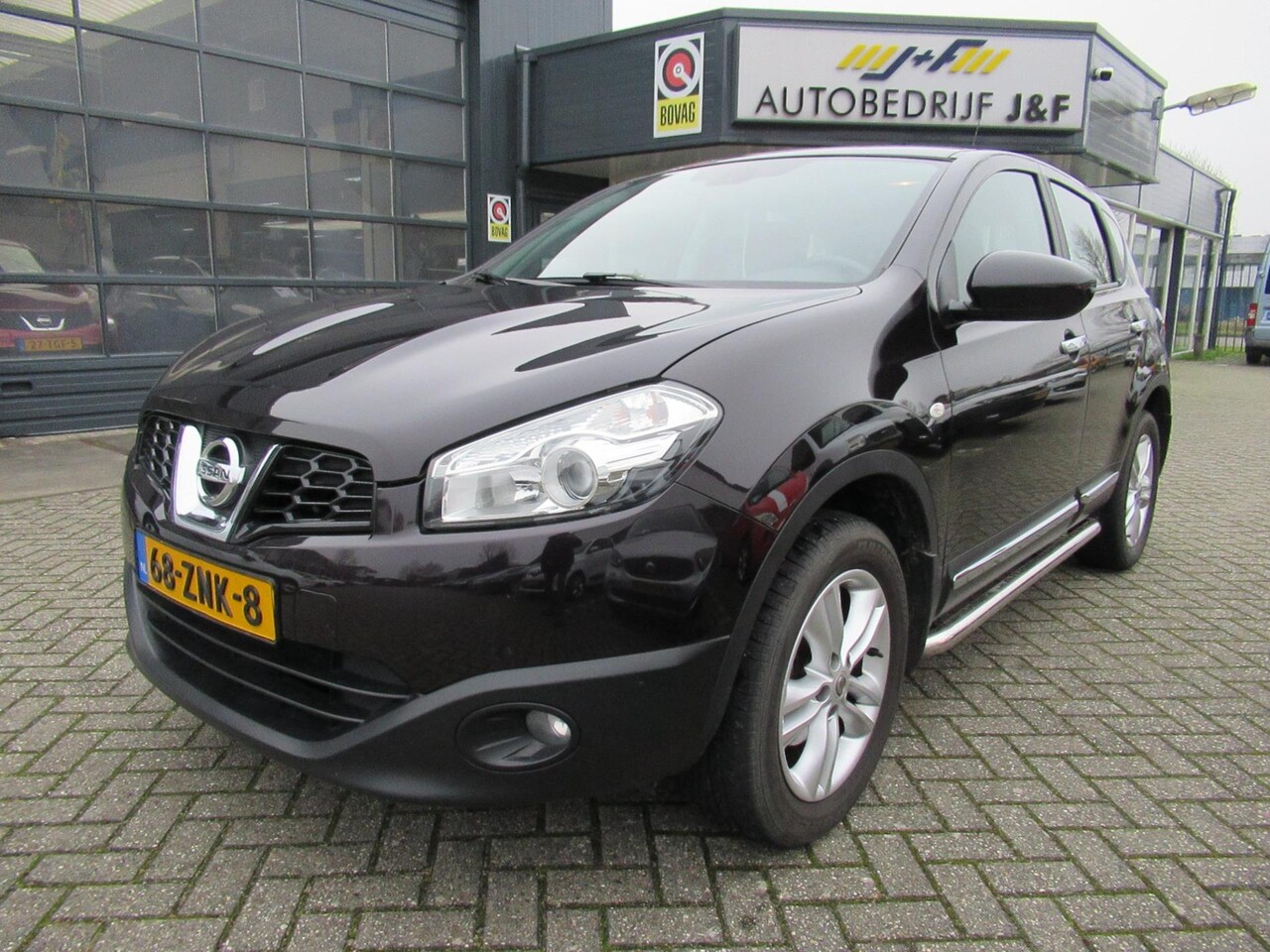 Nissan Qashqai - 1.6 Acenta / AIRCO / PDC / SIDE BARS / 107.331km - AutoWereld.nl