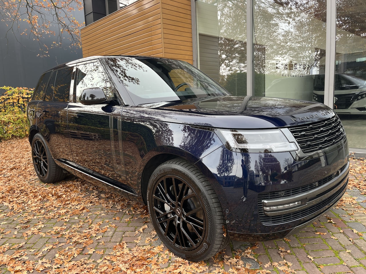 Land Rover Range Rover - P510e HSE | Achterasbesturing | Trekhaak | BTW - AutoWereld.nl