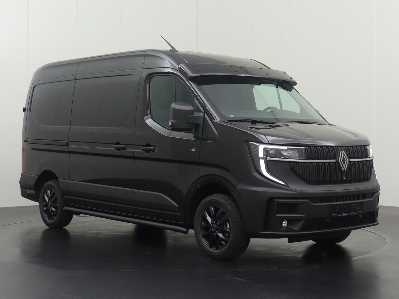 Renault Master - L2H2 170 pk Extra luxe B-Edition (zwart) - AutoWereld.nl