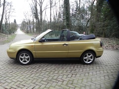Volkswagen Golf Cabriolet - 1.8 Trendline
