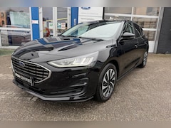 Ford Focus - 1.0 EcoBoost Hybrid Titanium Style | Winter Pack | Parking Pack