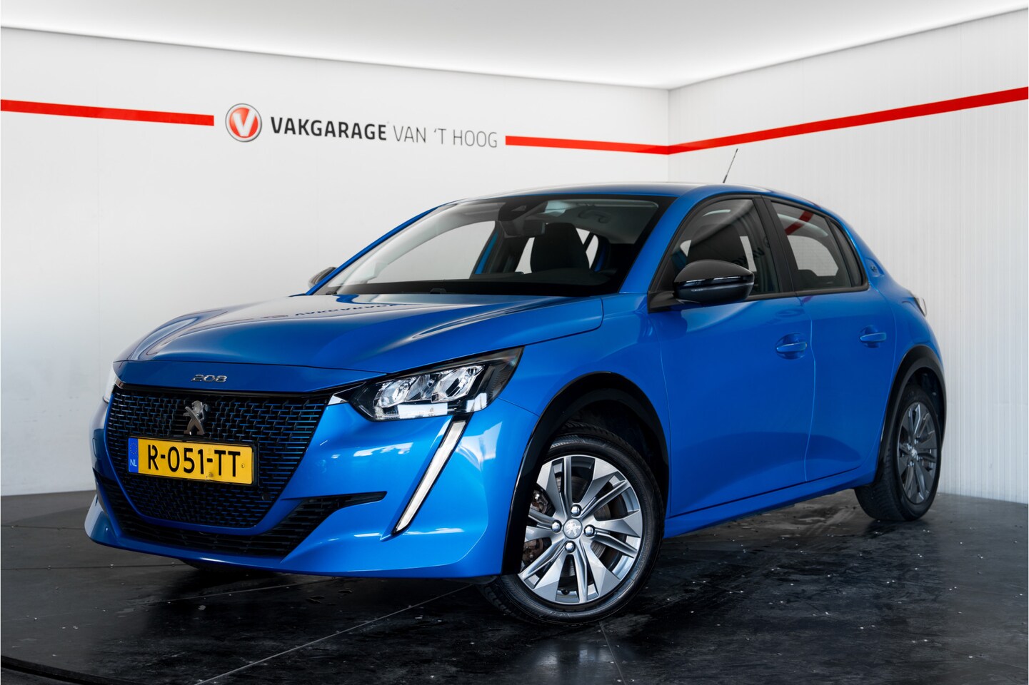 Peugeot e-208 - | SOH 99,94% | Warmtepomp | 3-fasen | CarPlay - AutoWereld.nl