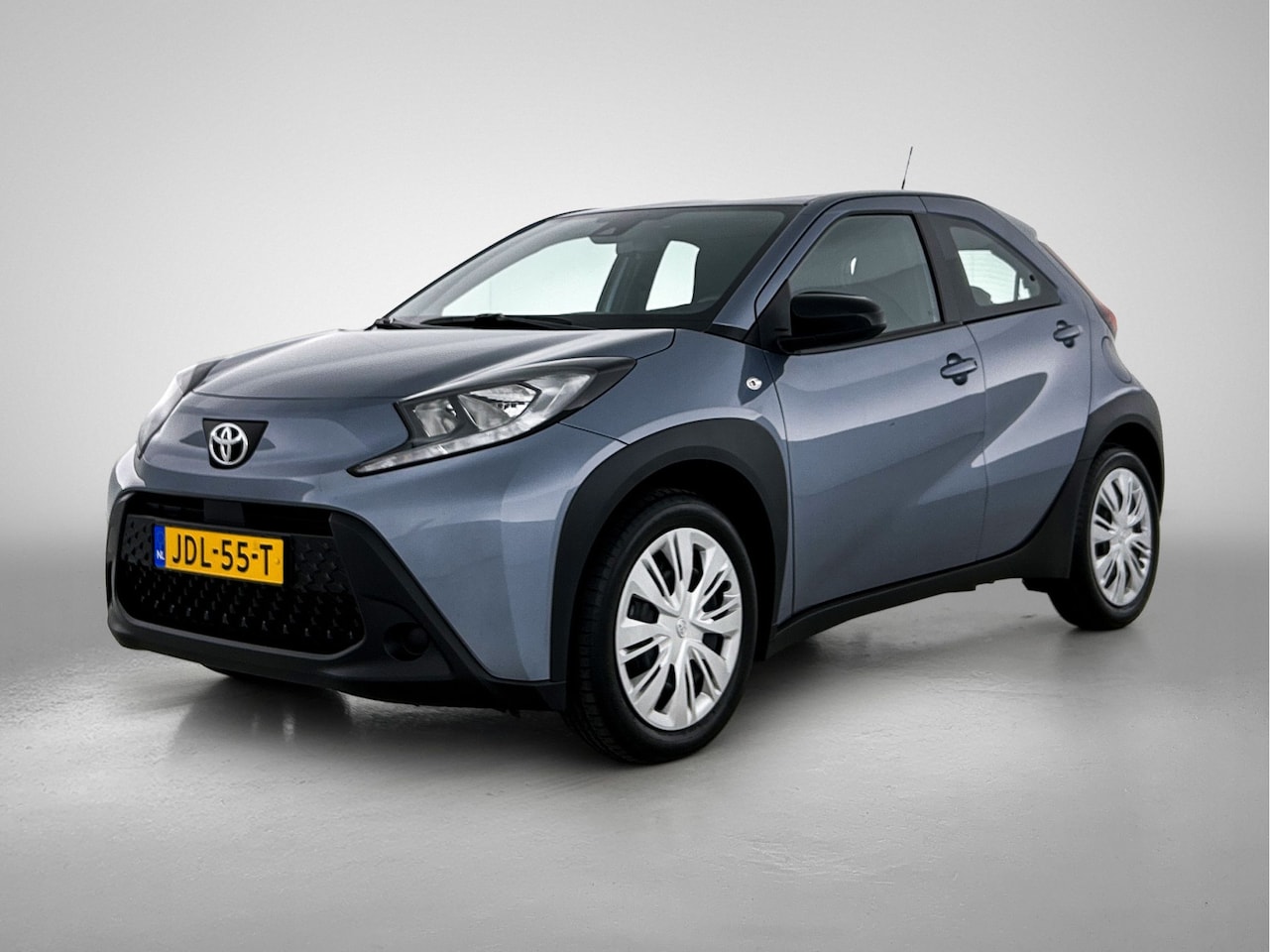 Toyota Aygo X - 1.0 VVT-i MT play 1.0 VVT-i MT Play - AutoWereld.nl