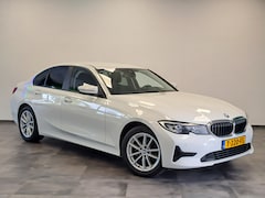 BMW 3-serie - 318i Executive Navigatie Stoelverw. Clima Cruise 24 Maanden garantie* (Vraag naar de voorw