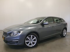 Volvo V60 - 2.0 T4 Polar+ NAVI/PDC/LEDER/CRUISE/CLIMA/LMV