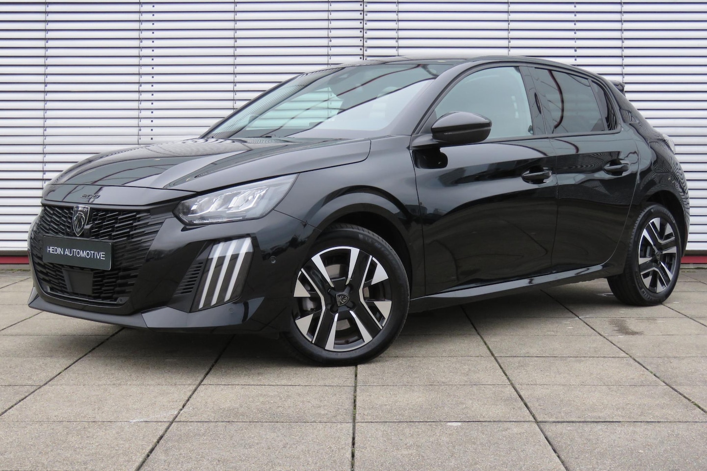 Peugeot 208 - 1.2 Hybrid 110 e-DCS6 Allure | Apple Carplay / Android Auto | Camera Voor & Achter | Dodeh - AutoWereld.nl