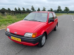 Ford Fiesta - 1.1 C Inj. kat., Nieuwe apk , inruil mogelijk