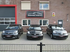 Toyota Aygo - 12 MAANDEN GARANTIE