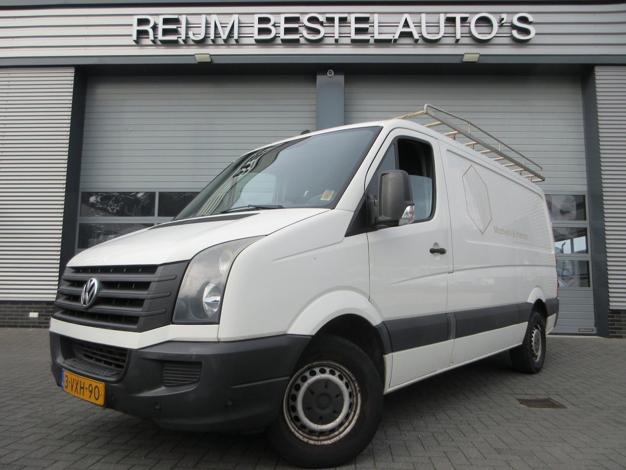 Volkswagen Crafter - 35 2.0 TDI, Euro5, Airco, L2, Lang, 3-Zits, Trekhaak, Cruisecontrol. - AutoWereld.nl