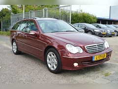 Mercedes-Benz C-klasse Combi - 230 Elegance bj05 airco elec Ketting of spanner hoorbaar