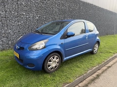 Toyota Aygo - 1.0-12V AIRCO INRUILKOOPJE