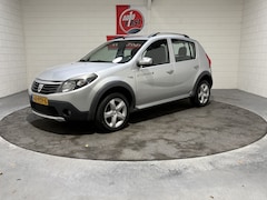 Dacia Sandero Stepway - 1.6 Lage km stand, 1e eigenaar, NL auto, Airco, Prijs incl. Nieuwe apk, beurt en 3 mnd gar