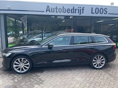 Volvo V60 - 2.0 T4 Momentum Pro