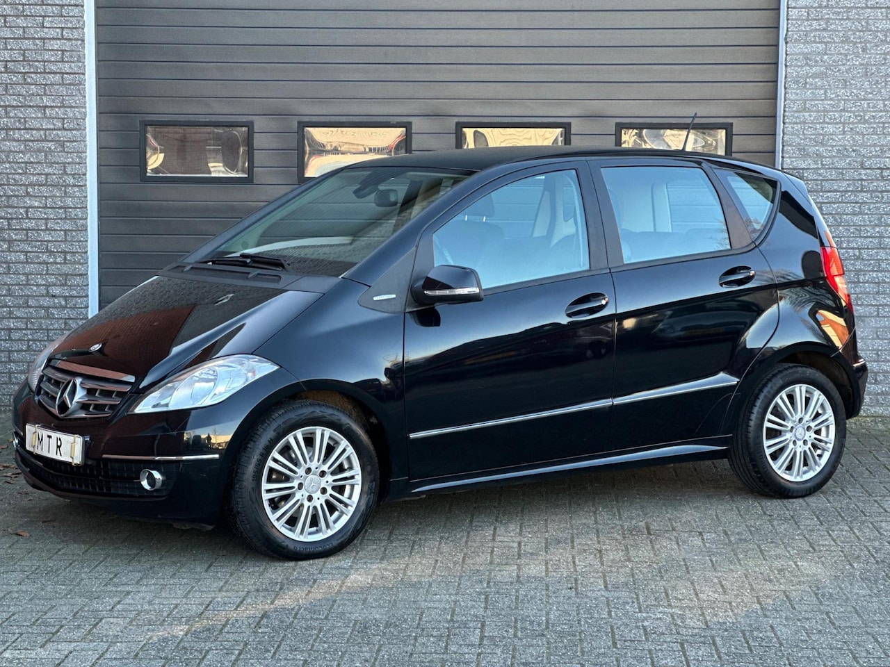 Mercedes-Benz A-klasse - 160 Classic AUTOMAAT / APK - AutoWereld.nl