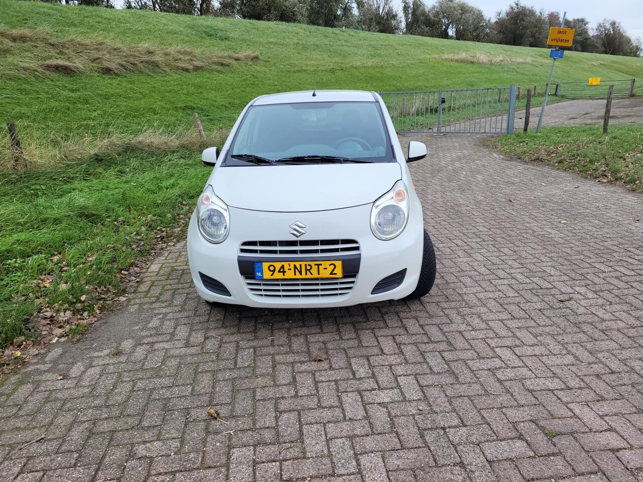 Suzuki Alto - 1.0 Comfort 1.0 Comfort - AutoWereld.nl