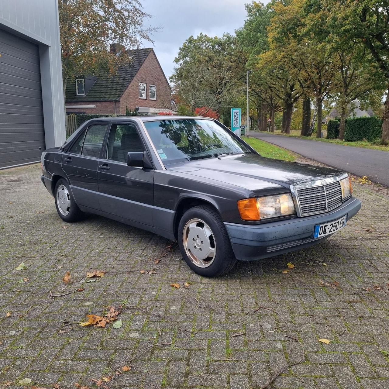 Mercedes-Benz 190-serie - 190D 2.5 DIESEL 1992 ELEC RAMEN AIRBAG NETTE STAAT - AutoWereld.nl