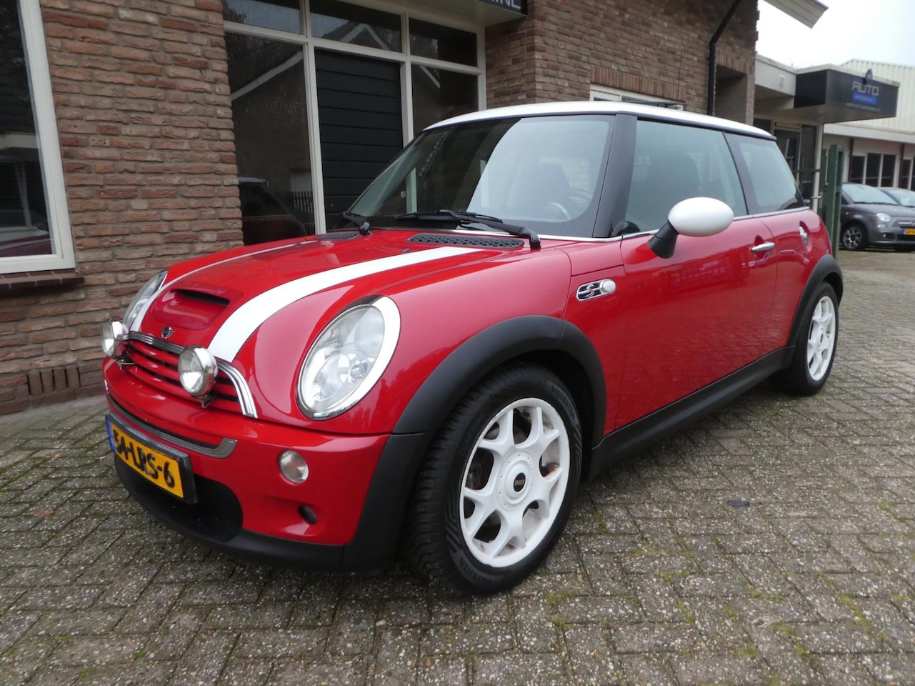 MINI Cooper S - Mini 1.6 / Panoramadak - AutoWereld.nl